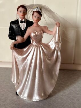 Pearl Pink Bride & Groom Cake Topper by